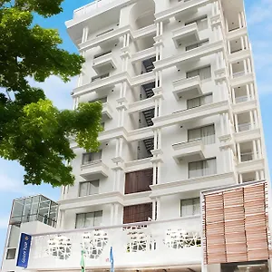 Golden Tulip The Grandmark **** Dhaka